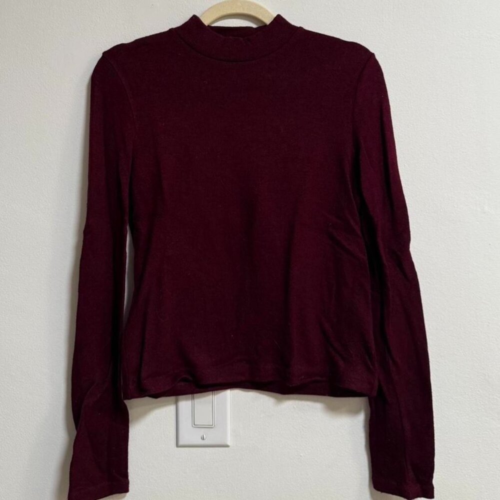 Vince Women's Burgundy and Red Jumper
